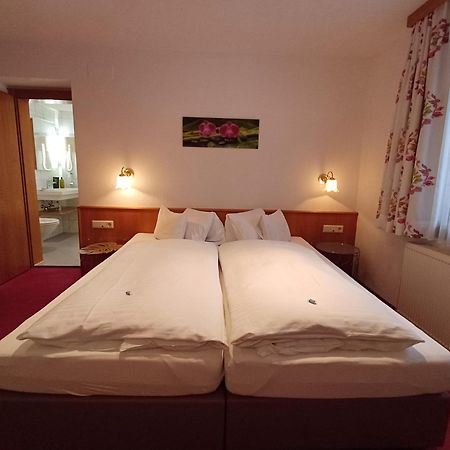 Haus Marion Haueis Hotel ซังคท์อันทอนอัมอาร์ลแบร์ก ภายนอก รูปภาพ