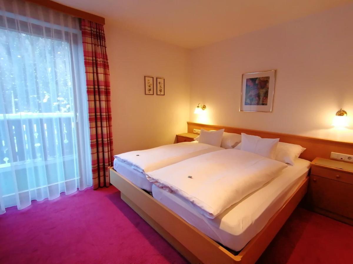 Haus Marion Haueis Hotel ซังคท์อันทอนอัมอาร์ลแบร์ก ภายนอก รูปภาพ