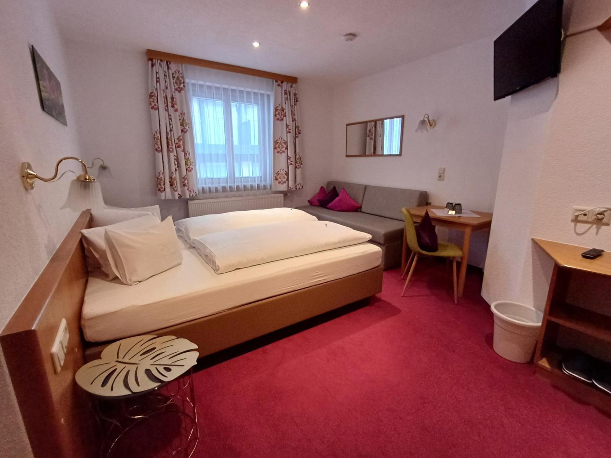 Haus Marion Haueis Hotel ซังคท์อันทอนอัมอาร์ลแบร์ก ภายนอก รูปภาพ