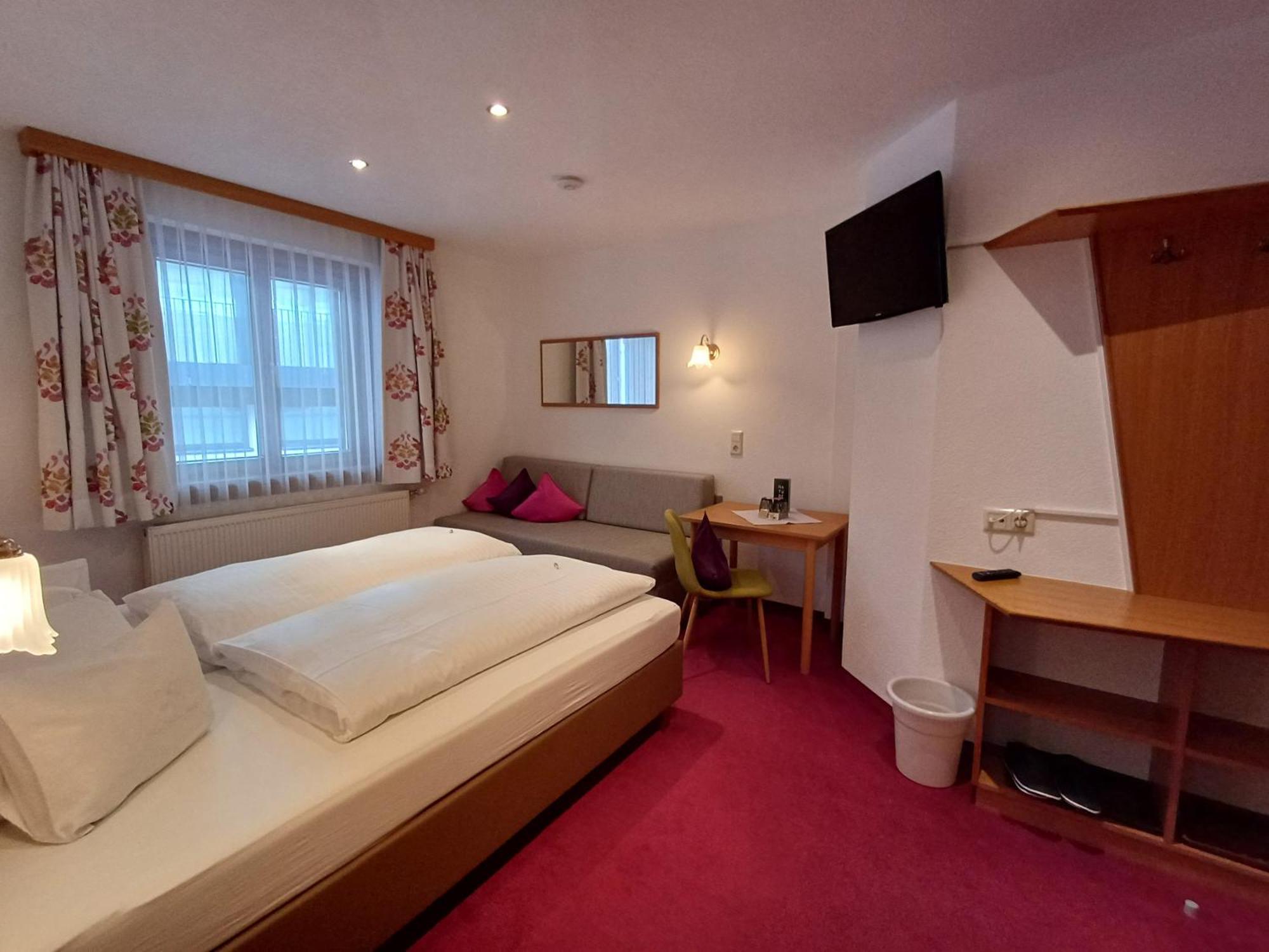 Haus Marion Haueis Hotel ซังคท์อันทอนอัมอาร์ลแบร์ก ภายนอก รูปภาพ